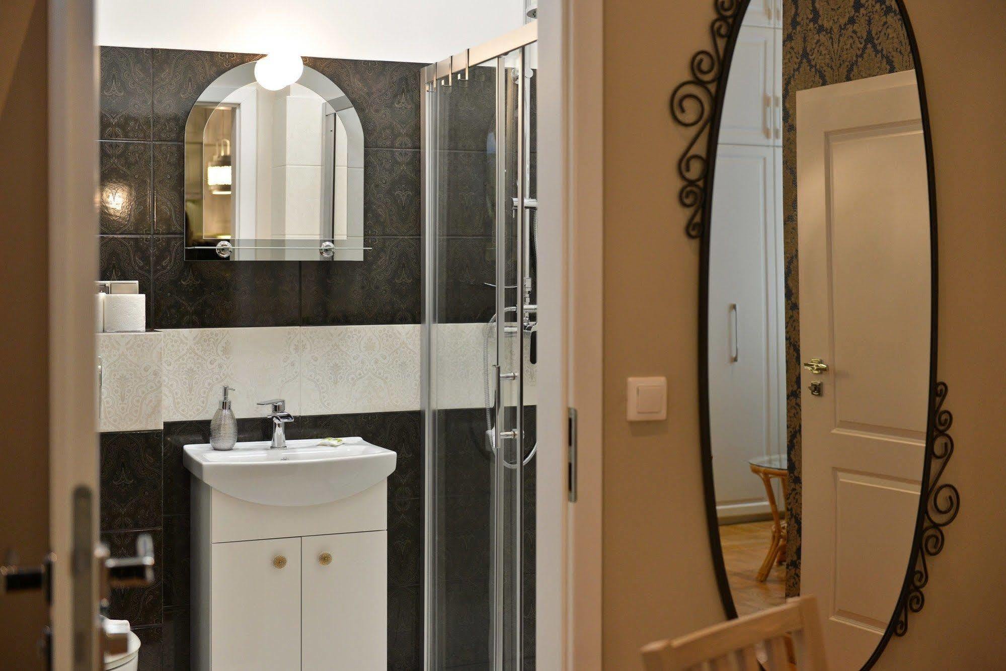 La Gioia Magic Orient Apartments Krakow Luaran gambar